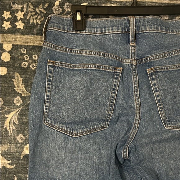 J Crew mid rise crop - Picture 5 of 5